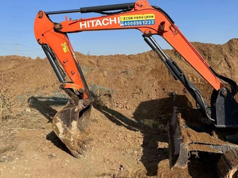 Excavadora Hitachi55 usada4